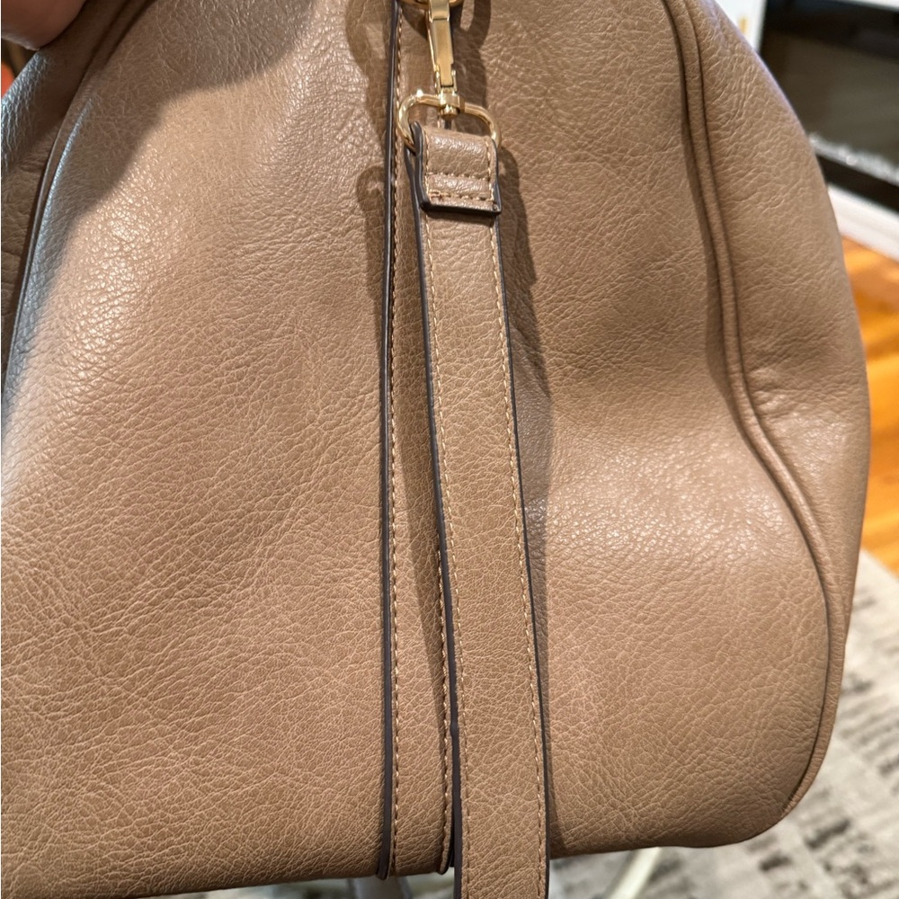 Sole Society Beige Leather Bag with Animal Print Interior - Picture 10 of 12